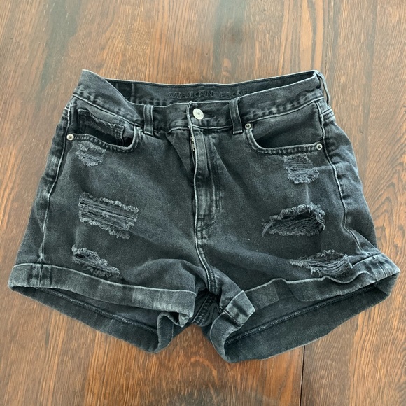 American Eagle ripped distressed short shorts - Picture 1 of 2